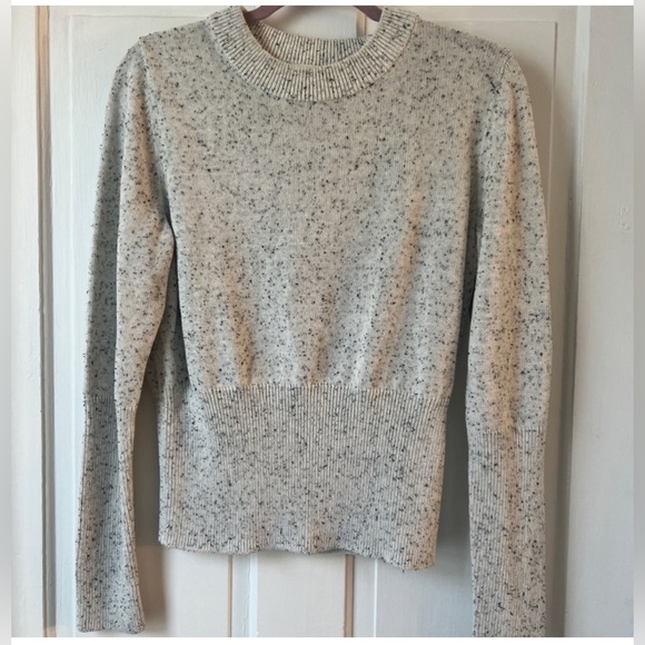 COS Sweater - Picture 1 of 4